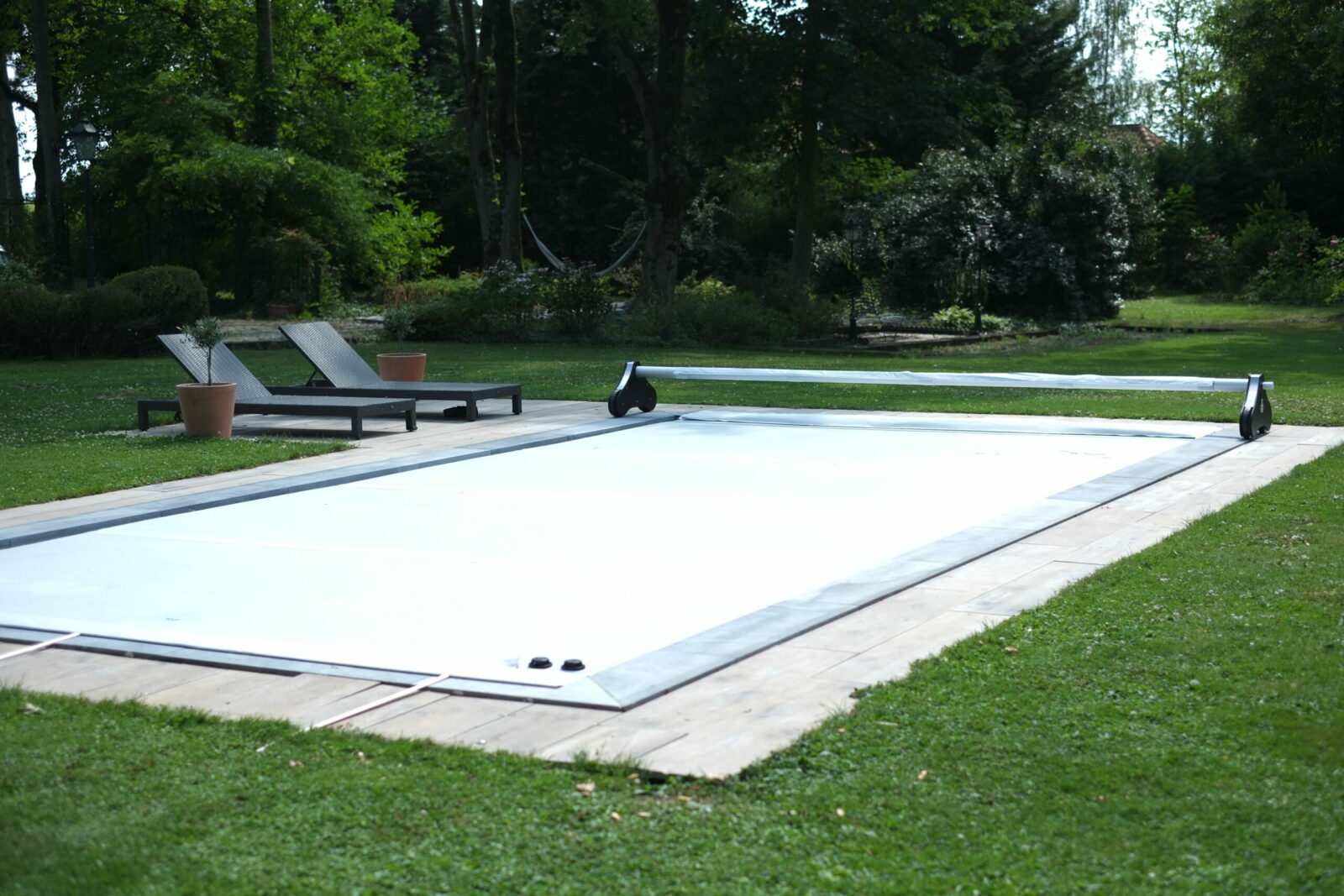 Couverture piscine blanche